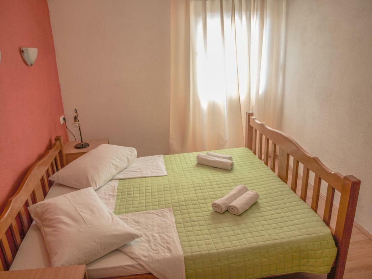 Apartment Pletikosic Kaštela المظهر الخارجي الصورة